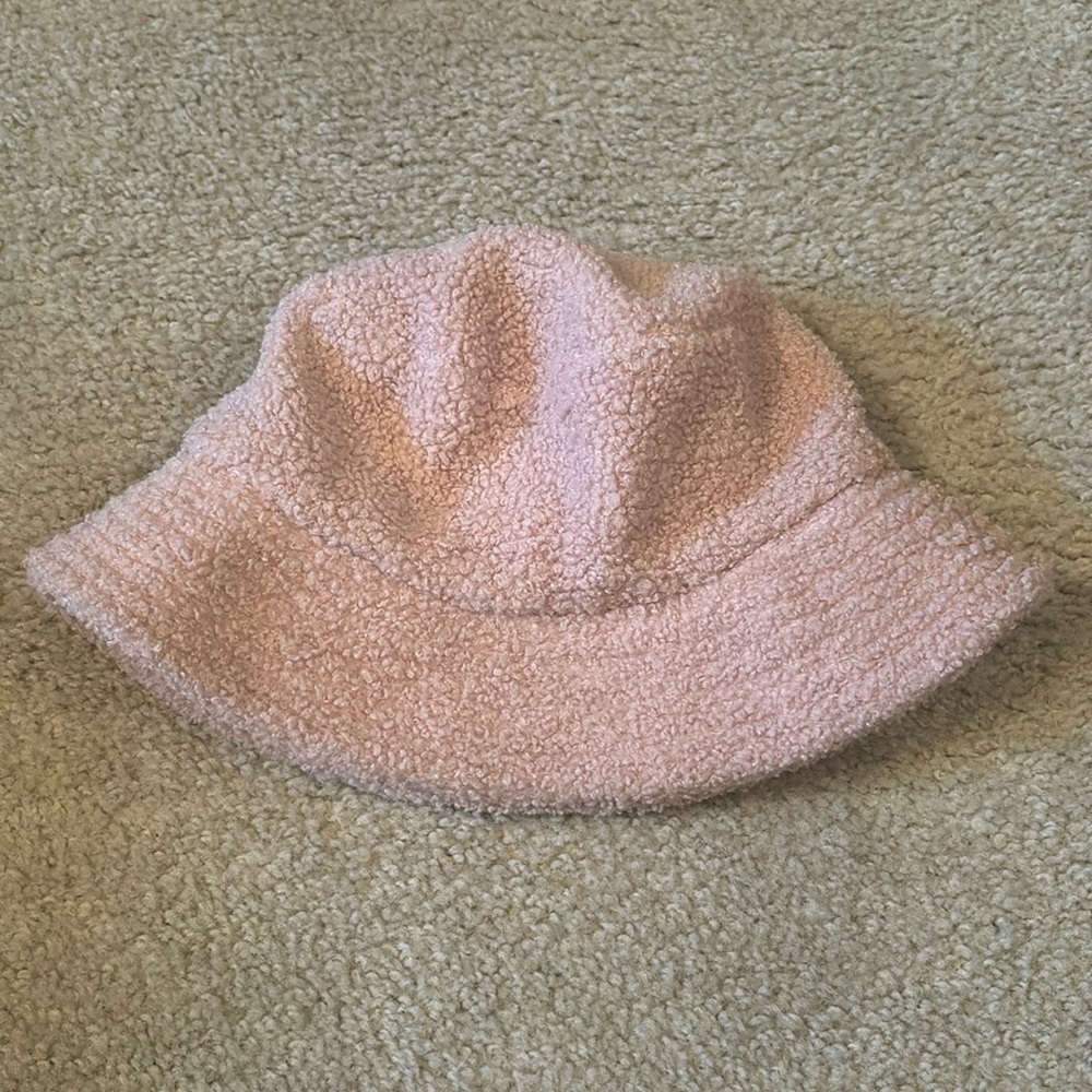 pink sherpa bucket hat